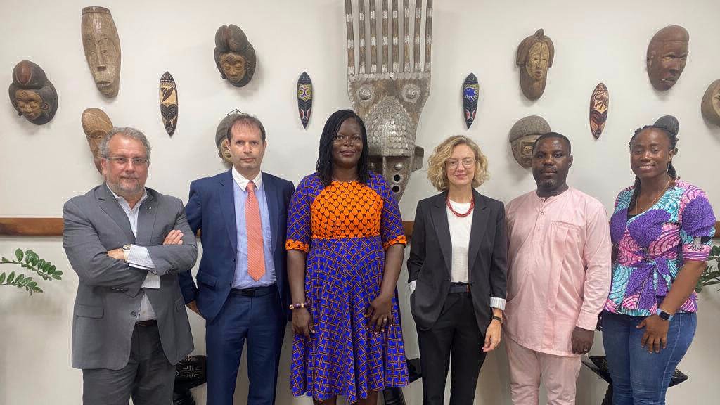 Welcome All Shop | https://welcomeallshopgh.com/